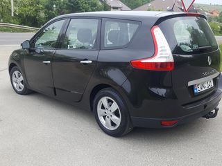 Renault Grand Scenic foto 3