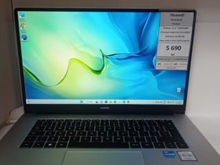 Huawei Matebook 5690 lei