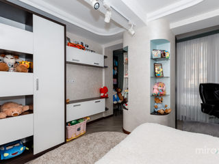Apartament cu 3 camere, 97 m², Centru, Chișinău foto 20