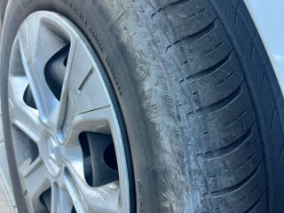 Anvelope 195/65 R15 foto 4