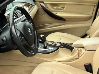 BMW 3 Series foto 7