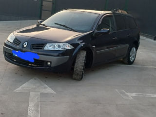 Renault Megane foto 2