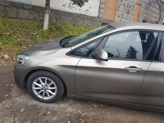 BMW 2 Series Active Tourer foto 3