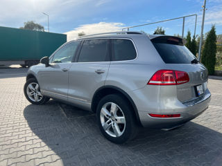 Volkswagen Touareg foto 3