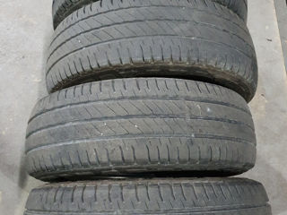 205/65 R16C Michelin foto 4