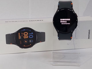 Samsung Galaxy Watch FE 40mm 2190 lei