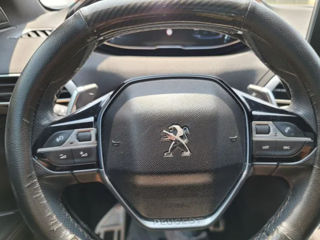 Peugeot 5008 foto 14