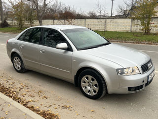 Audi A4 foto 2