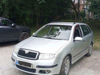 Skoda Fabia foto 1