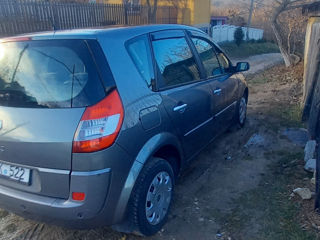 Renault Scenic foto 8