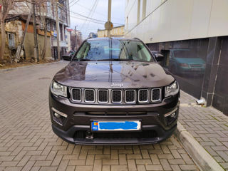 Jeep Compass foto 2