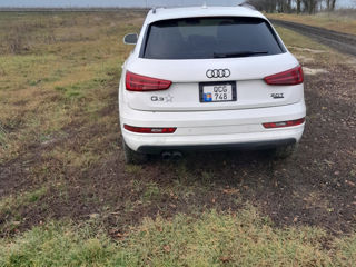 Audi Q3 foto 2