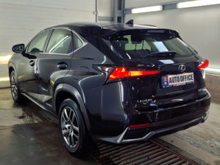 Lexus NX Series foto 6