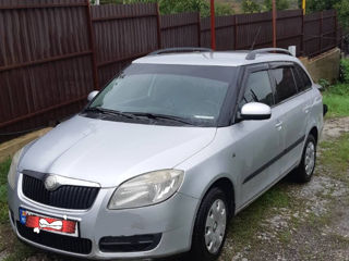 Skoda Fabia foto 2