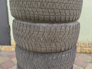 Bridgestone blizzak 245-55/19