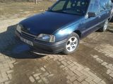 Opel Omega foto 1