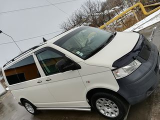 Volkswagen T5 foto 6