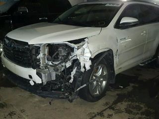 Toyota Highlander foto 2