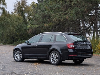 Skoda Octavia foto 2