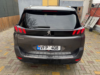 Peugeot 5008 foto 9