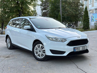 Ford Focus foto 1