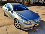 Mercedes E Class foto 2