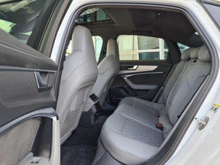 Audi A6 фото 8