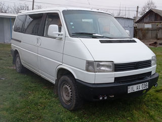 Volkswagen Caravelle