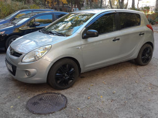 Hyundai i20 foto 2