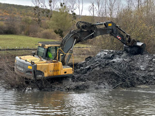 Servicii de excavare și demolare foto 2