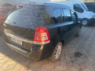 Opel Zafira foto 4