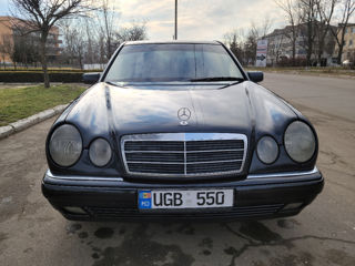 Mercedes E-Class