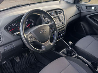 Hyundai i20 foto 5