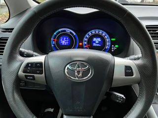 Toyota Auris foto 8