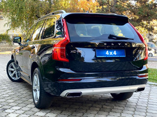 Volvo XC90 foto 3