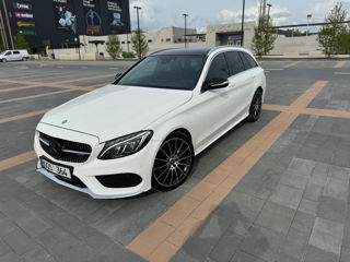 Mercedes C-Class foto 5