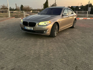 BMW 5 Series foto 2