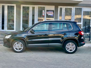 Volkswagen Tiguan foto 4