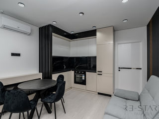 Apartament cu 2 camere, 55 m², Centru, Chișinău foto 2