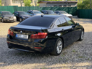 BMW 5 Series foto 3