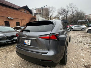 Lexus NX Series foto 4