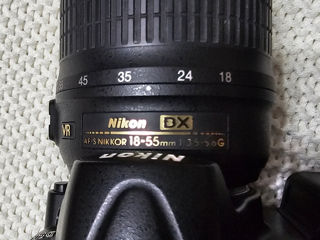 Nikon D5000 3 обьектива + аксессуары foto 3