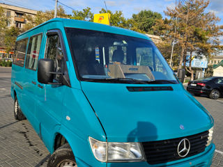 Mercedes sprinter