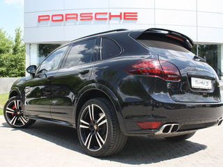 Porsche Cayenne foto 3