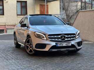 Mercedes GLA foto 1