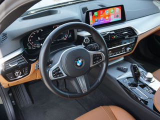 BMW 5 Series foto 5