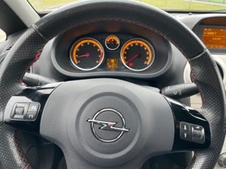 Opel Corsa foto 7