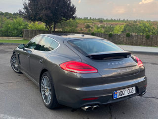 Porsche Panamera foto 10