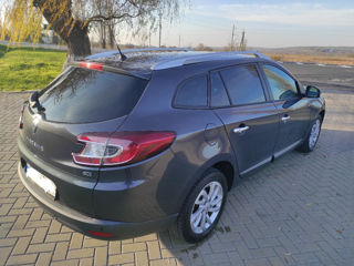 Renault Megane foto 4