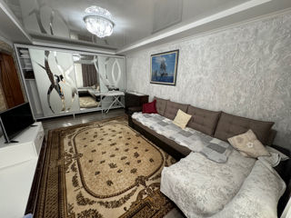 2-х комнатная квартира, 57 м², Чокана, Кишинёв